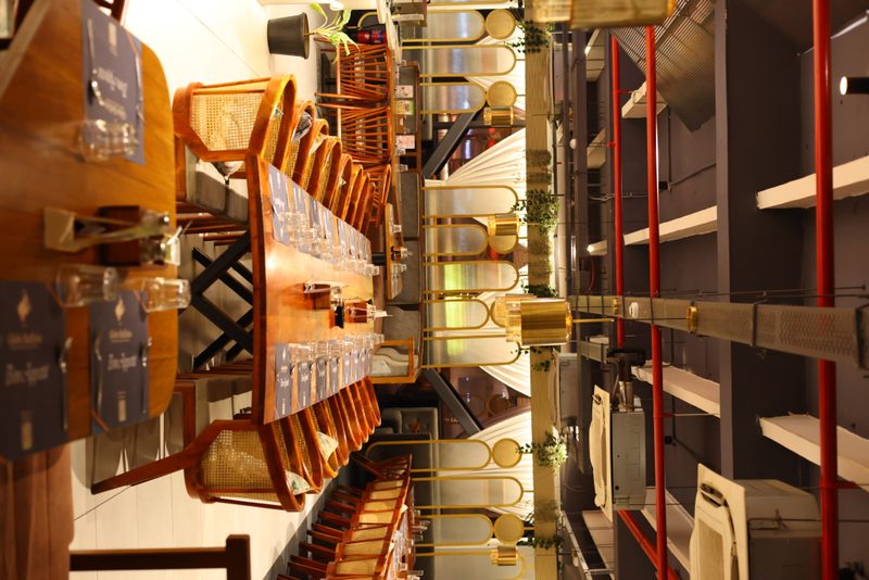 Globe Buffitio — 5