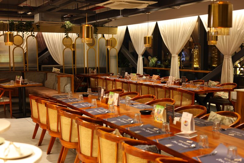 Globe Buffitio — 10