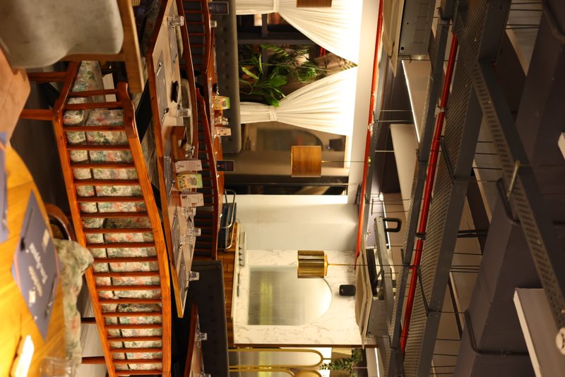 Globe Buffitio — 41