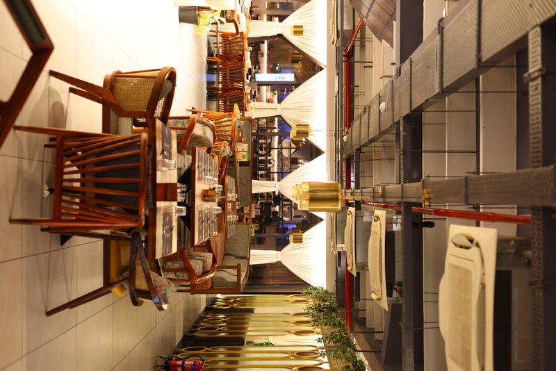 Globe Buffitio — 48