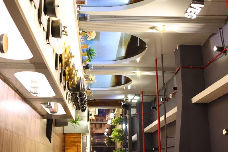 Globe Buffitio — 49